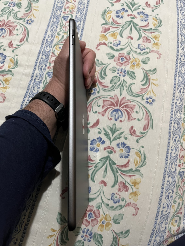 2CDA6302-BCC6-4D28-B6C1-761C0C4C89DD