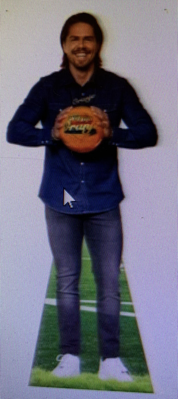 2208E00A-5437-43C1-88E5- 916228B97AF6