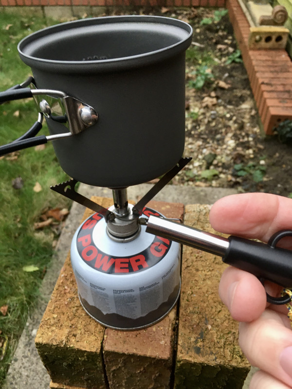 A6549FEA-9A35-4081-91C9-54B7E220A1C0