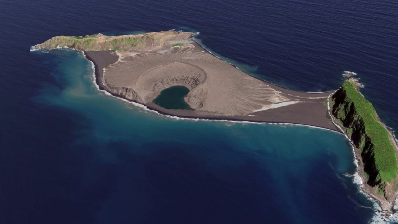 NASA investiga la aparición de una isla en el Pacífico