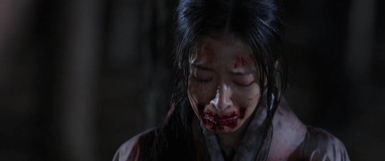 Gyeongseong Creature (2023) Season 1 [Hindi + Tamil + Telugu + English] WebRip 480p, 720p ESub - Complete Screenshot