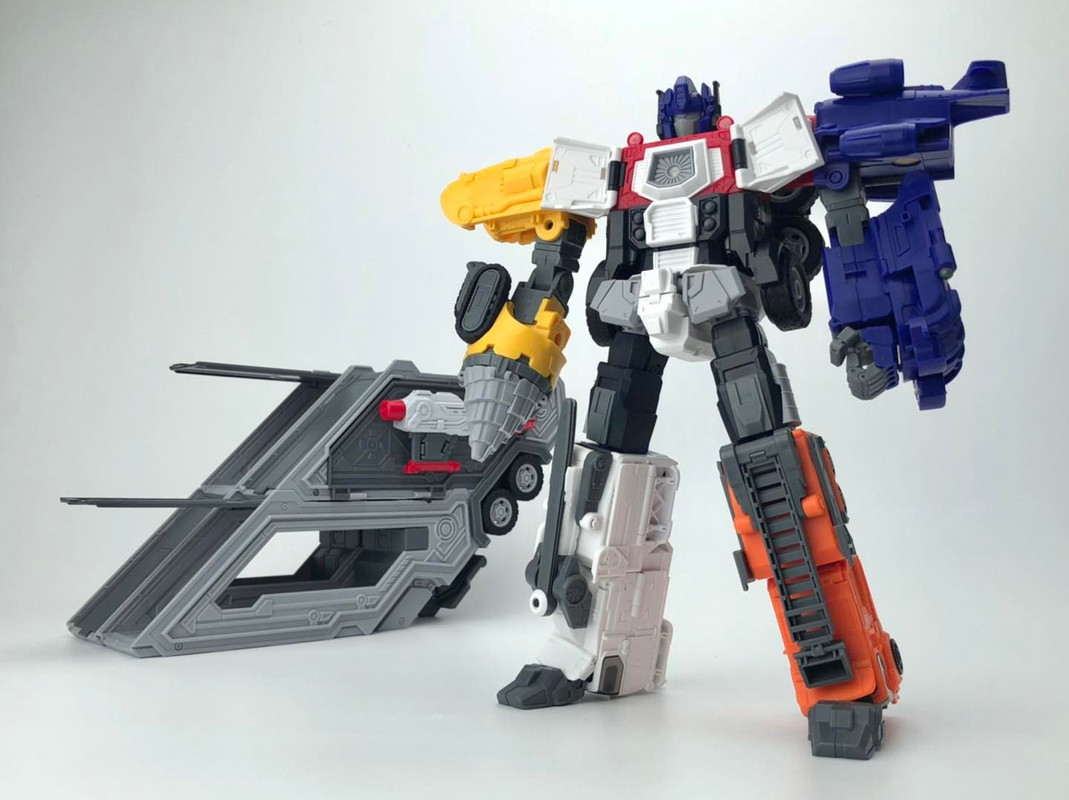 MB-18-ENERGY-COMMANDER-44