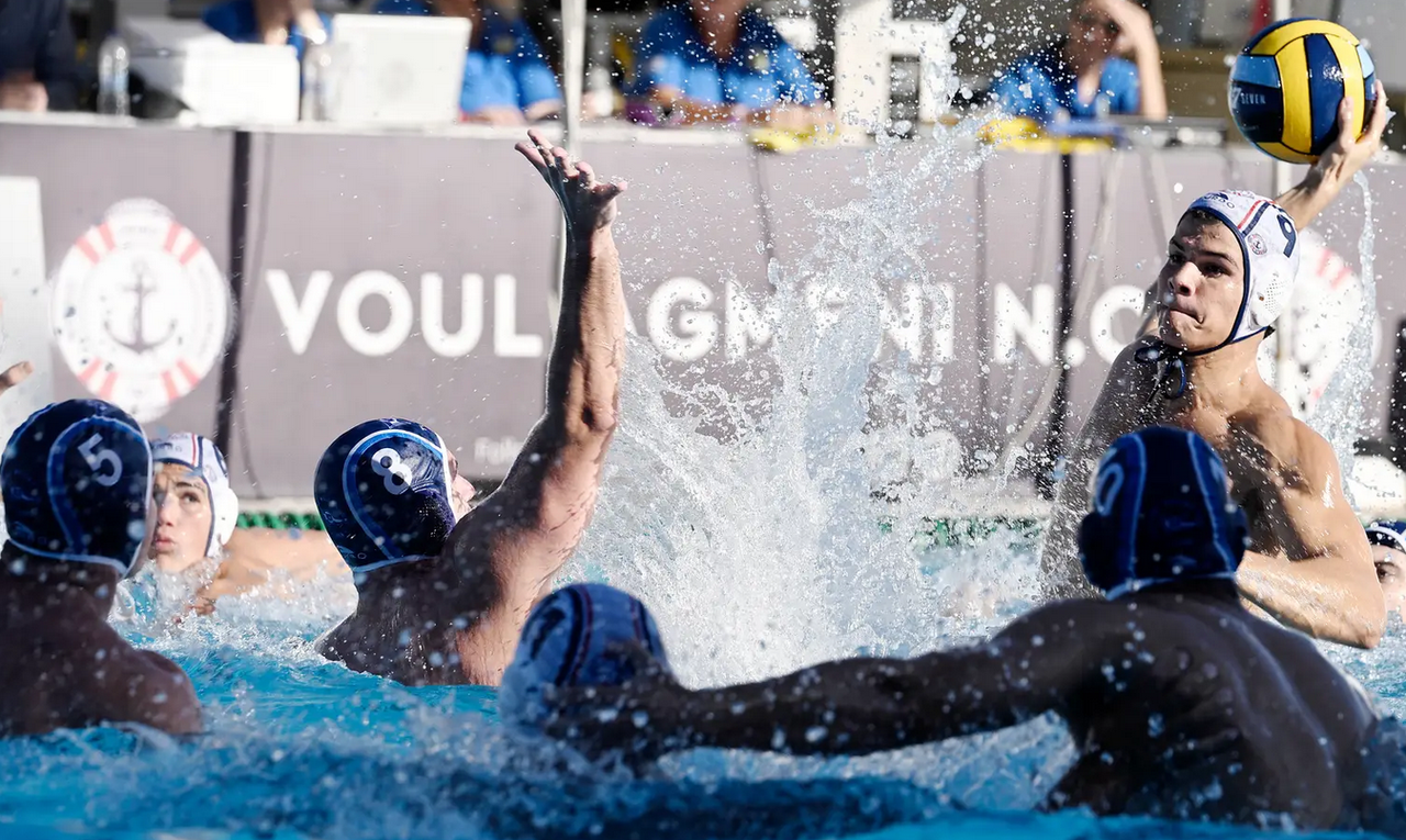 ΙΔΙΑΙΤΕΡΑ ΜΑΧΗΤΙΚΟΣ Ο Ν.Ο. ΧΙΟΥ ΑΠΕΝΑΝΤΙ ΣΤΗ ΒΟΥΛΙΑΓΜΕΝΗ. ΣΤΗΝ ΤΕΛΕΥΤΑΙΑ ΠΕΡΙΟΔΟ ΚΡΙΘΗΚΕ Ο ΑΓΩΝΑΣ (ΒΙΝΤΕΟ)