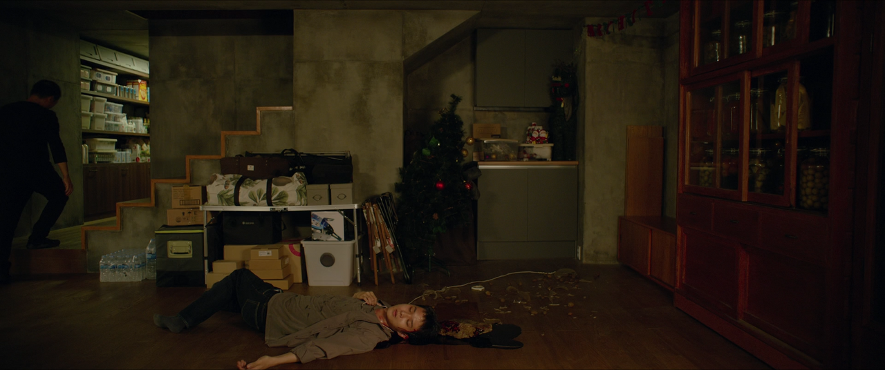 Parasite (2019) [BluRay Rip 1080p ITA-KOR DTS-AC3 SUBS] [M@HD].mkv_snapshot_01.52.01.208