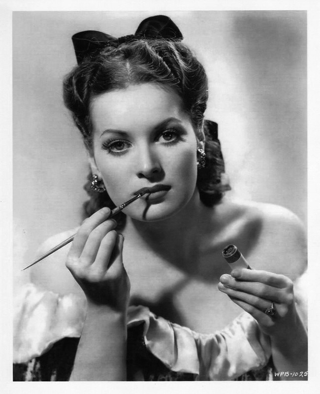 Maureen_O_Hara_mb79