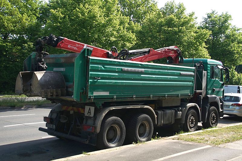 LKW mit Ladekran DSC02385-LKW-mit-Ladekran