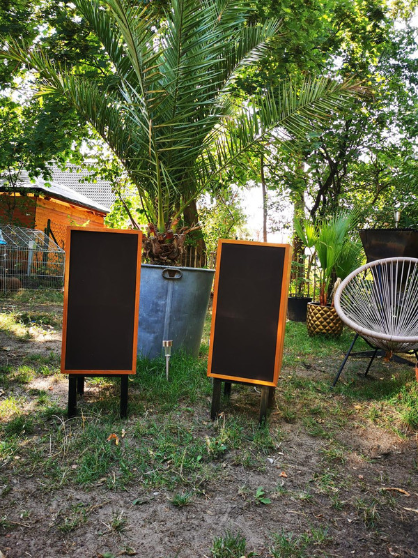 5C7A8E5B-9A67-47E5-ABEC-840EEDFF38A9