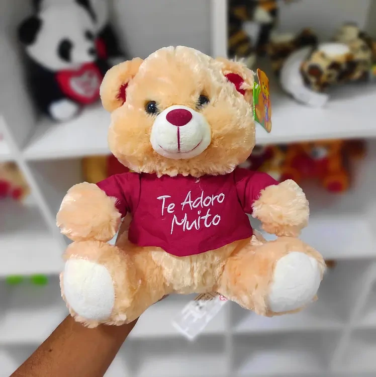 Urso-com-Blusa-te-adoro-muito-25-cm