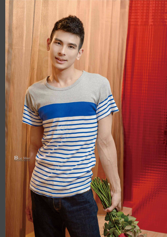 032