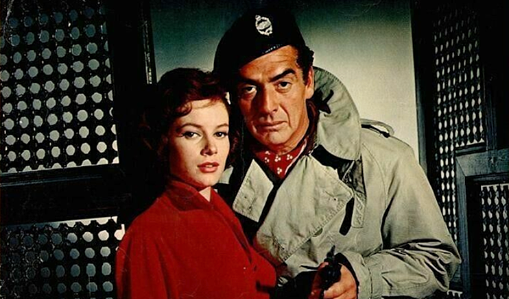 LUCIANA-PALUZZI-NO-TIME-TO-DIE-1-A-FOTOR.png