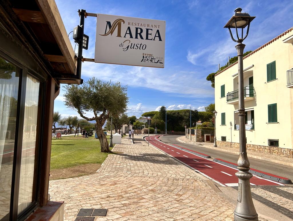 Жаркий сентябрь на побережье Тирренского моря. Жаркий сентябрь на побережье Тирренского моря.