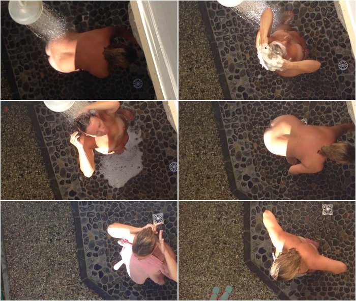 [Image: Naked-girl-Spied-in-Shower-3.jpg]