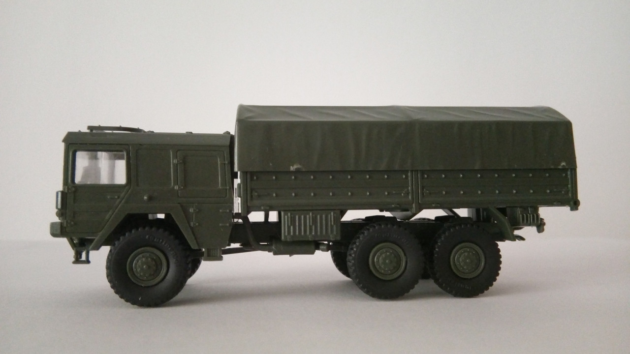 Macht (7775)