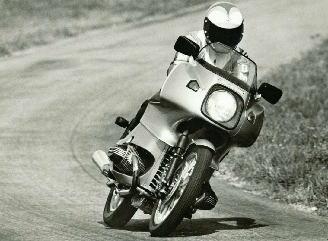 BMW-R100RS-1977-ACT