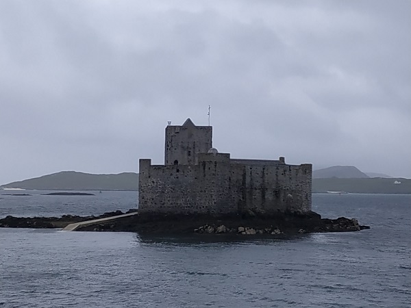 [Imagen: Castillo-de-Castlebay.jpg]