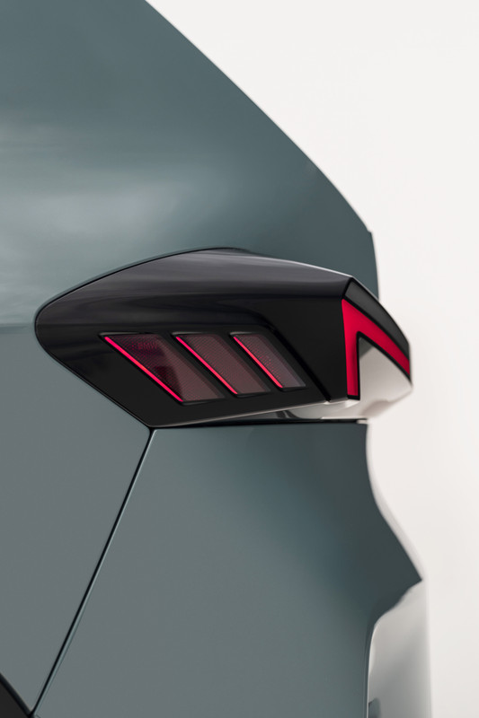 P90478598_highRes_the-first-ever-bmw-x