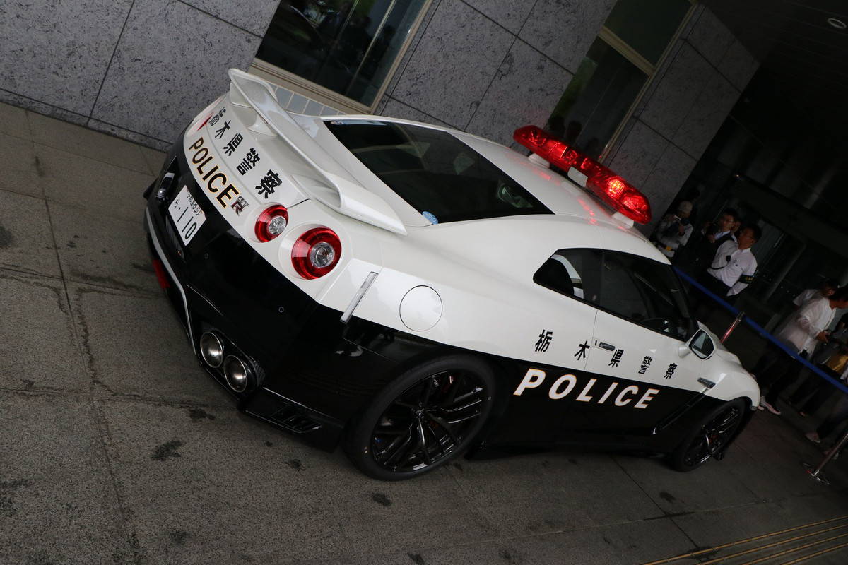 Nissan GT-R Police  (4)