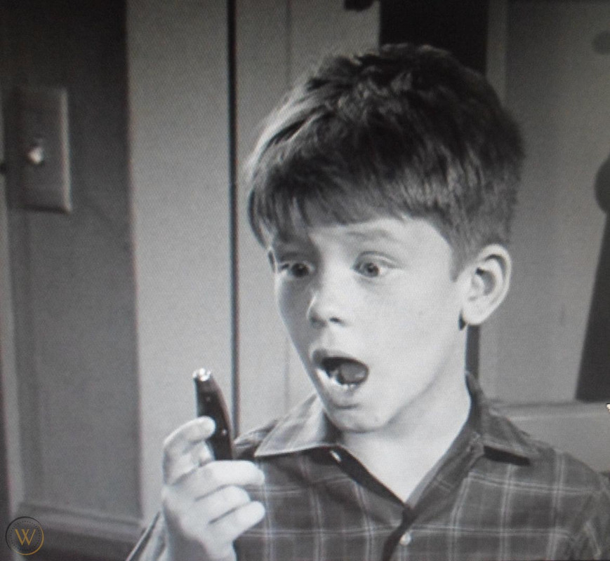 61A0EFF1-C211-45F5-8077-F8A9C6C5776C