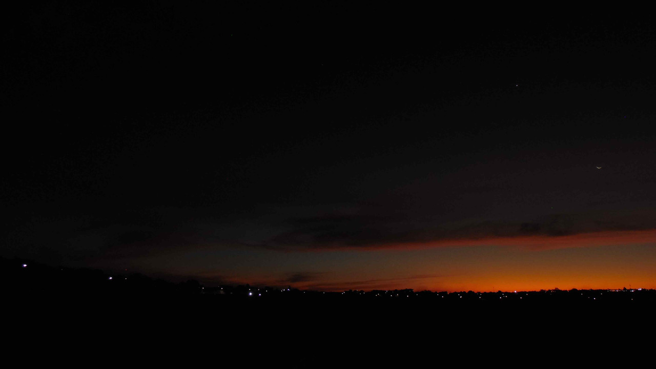 26.1.Venus & Luna (and the summery evening) I