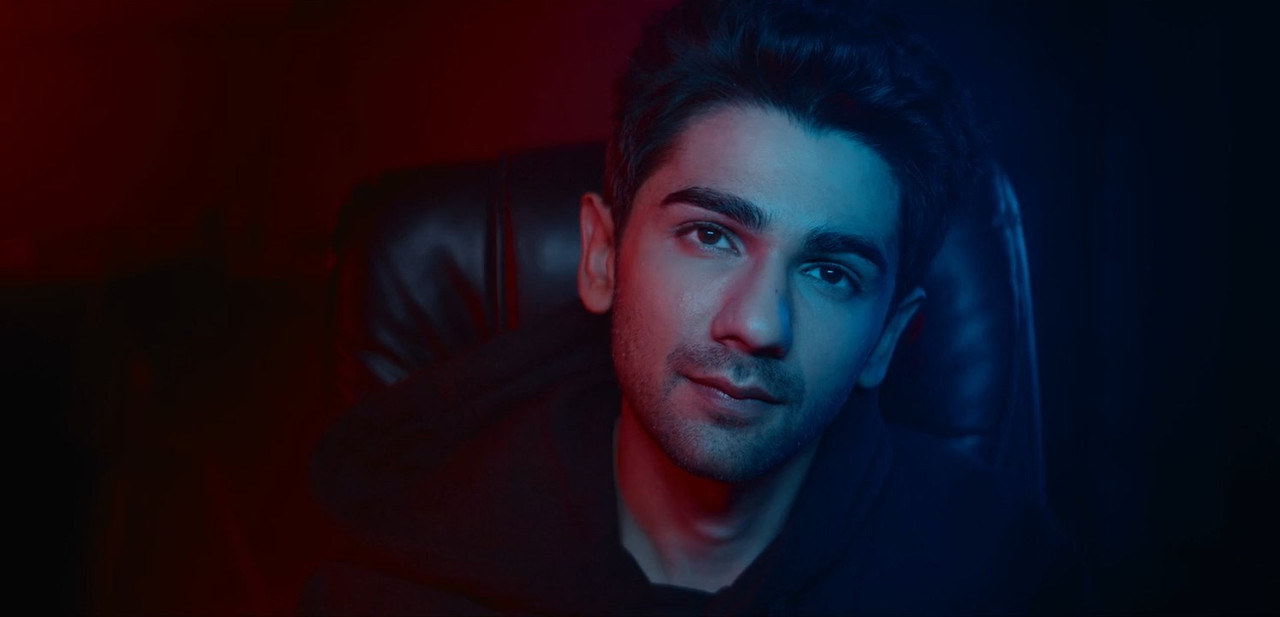 Kill Dill - The Heartbreak Club (2025) Season 1 [Hindi] WebRip 480p 720p ESub - Complete Screenshot