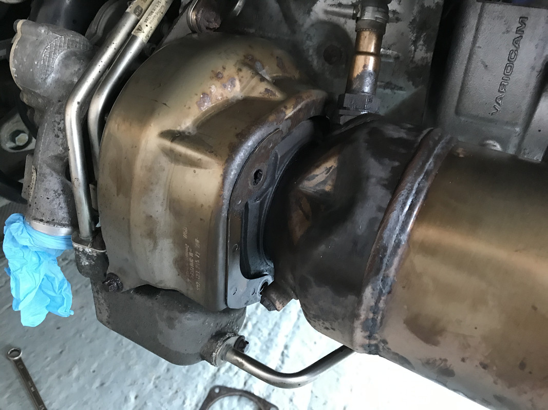 C24AE330-F5A9-4E17-B3FB-23250607BEFF