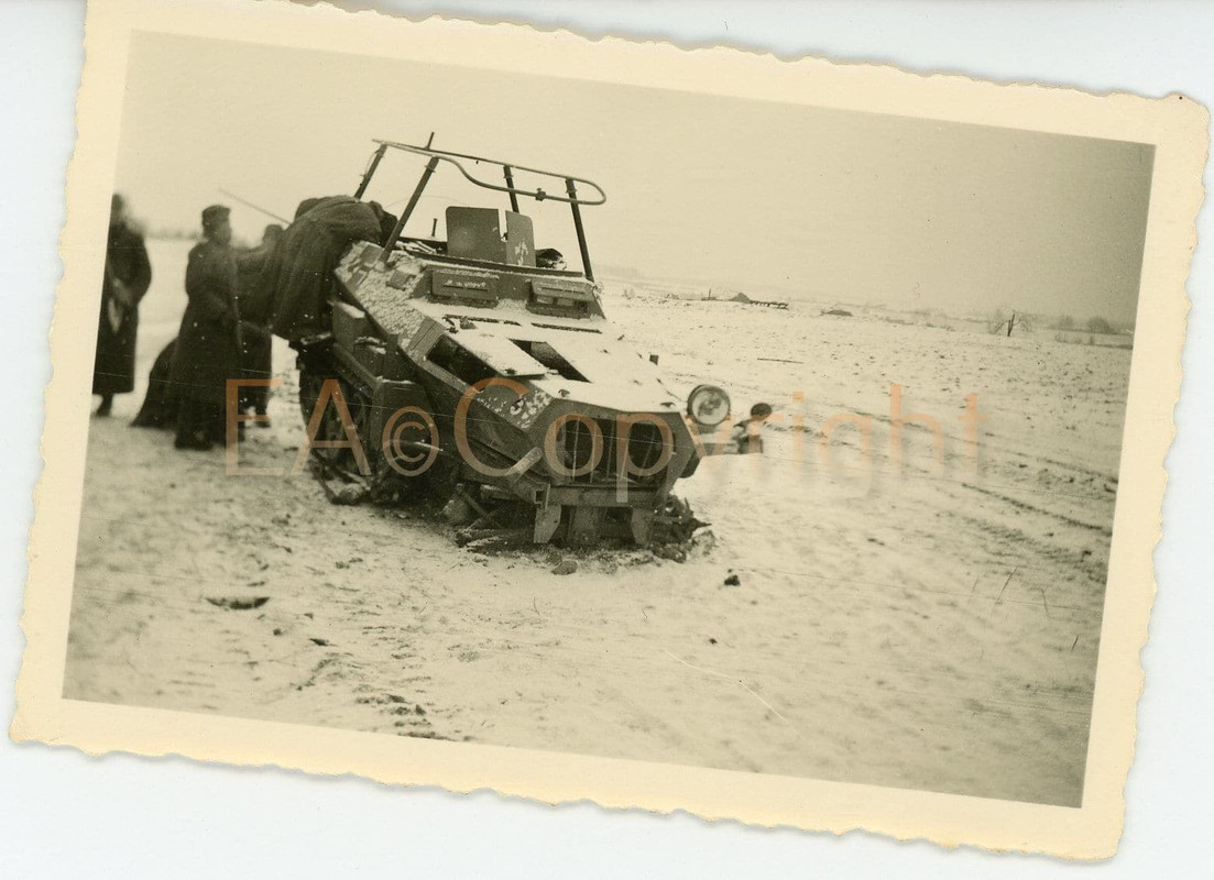Russland Kämpfe Panzerspähwagen Panzer Foto