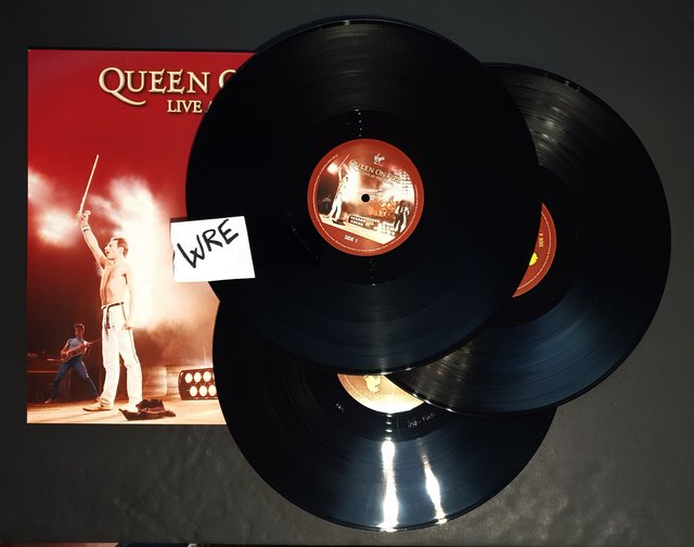 Queen - Queen On Fire  Live At The Bowl (3LP, 2018) HD 24Bit FLAC LossLess