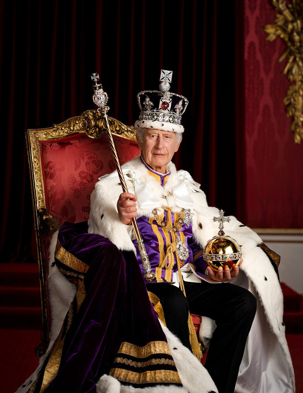 King-Charles-III-Appears-in-1st-Official-Portrait-Since-Coronation-Sends-Heartfelt-Thanks-to-Support.jpg