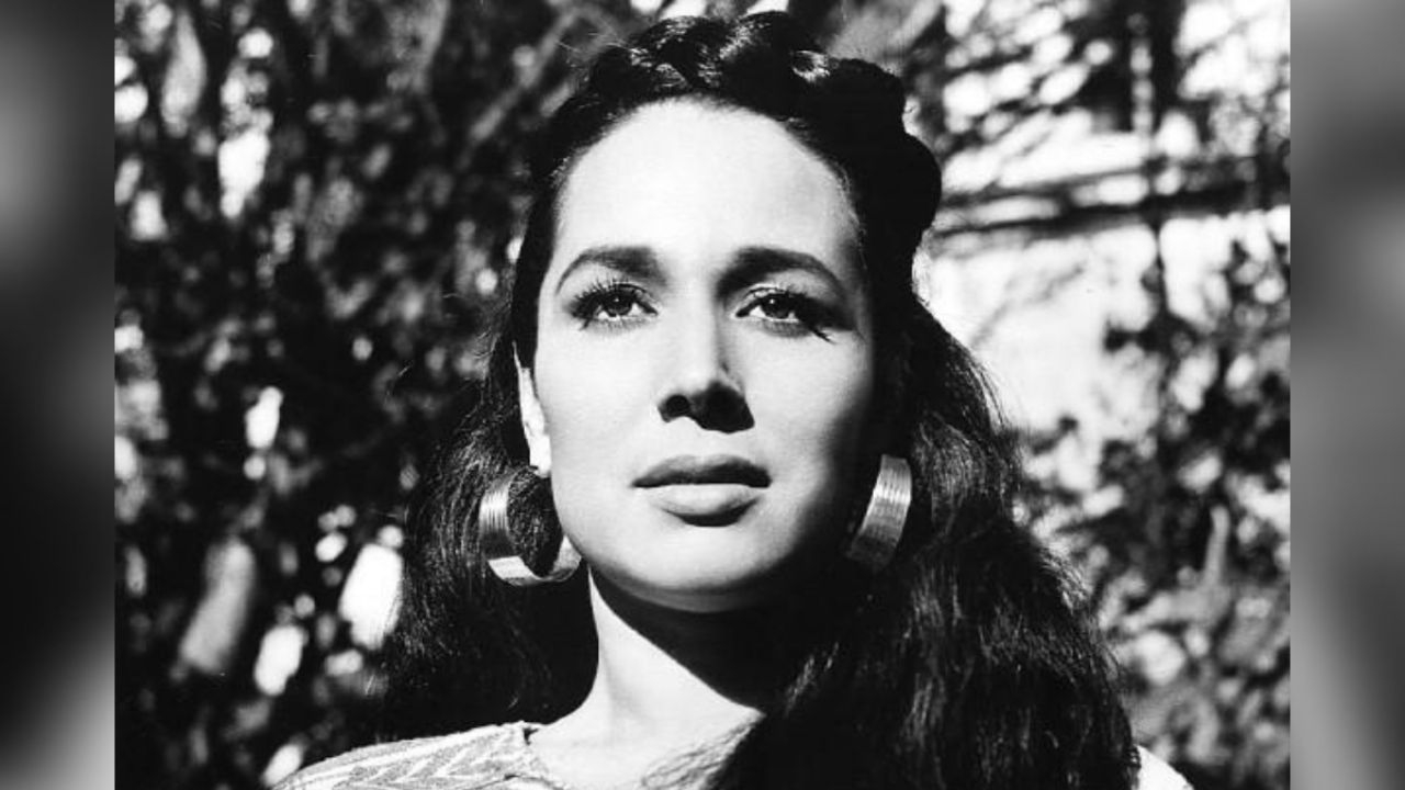 Flor Silvestre superó la belleza de una Miss Universo en una película mexicana