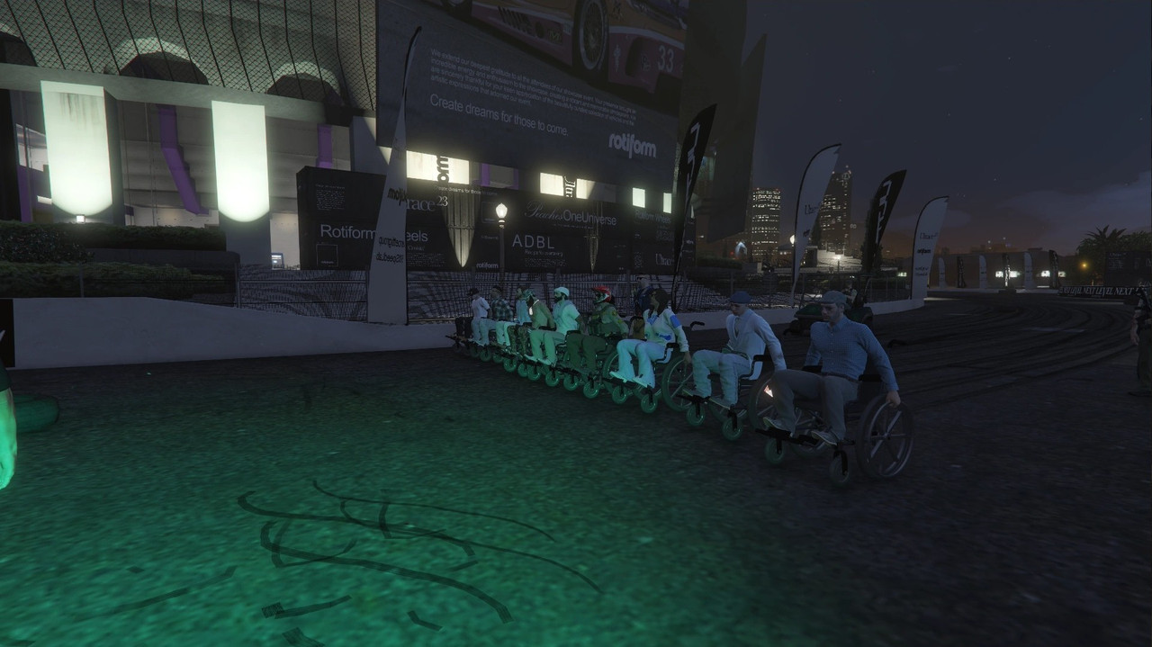 Race night — Del Perro highway