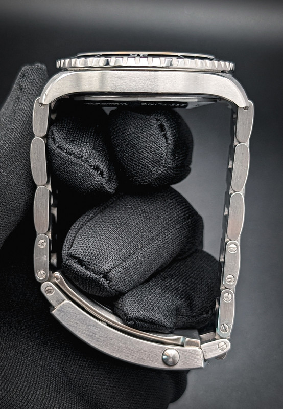 PXL 20260213 034743343 PORTRAIT ORIGINAL