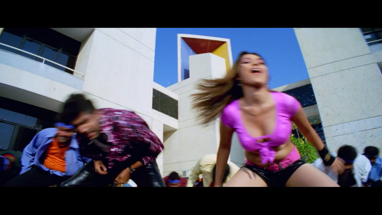 2022-02-11_20-43-02.00_03_32_49.Still039