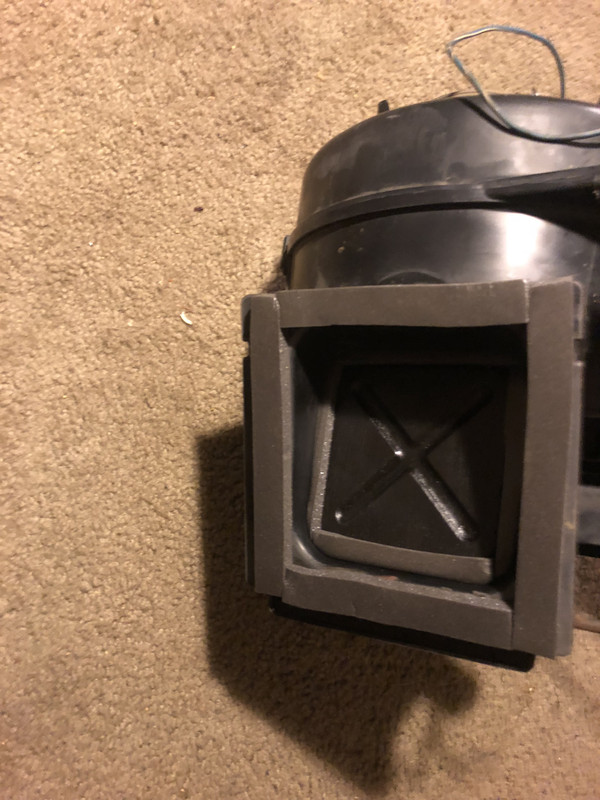 B9C36BC3-DE5C-4476-B676-8B2C0B19EC7E