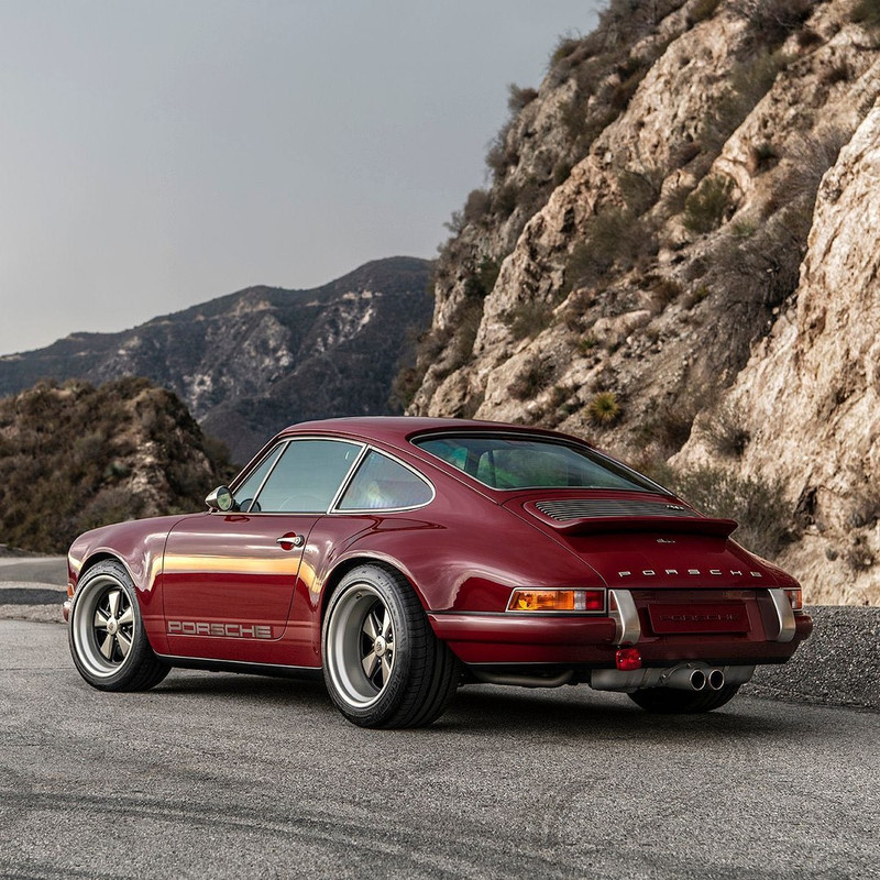 Singer-Vehicle-Design-Berlin-Commission-6.jpg