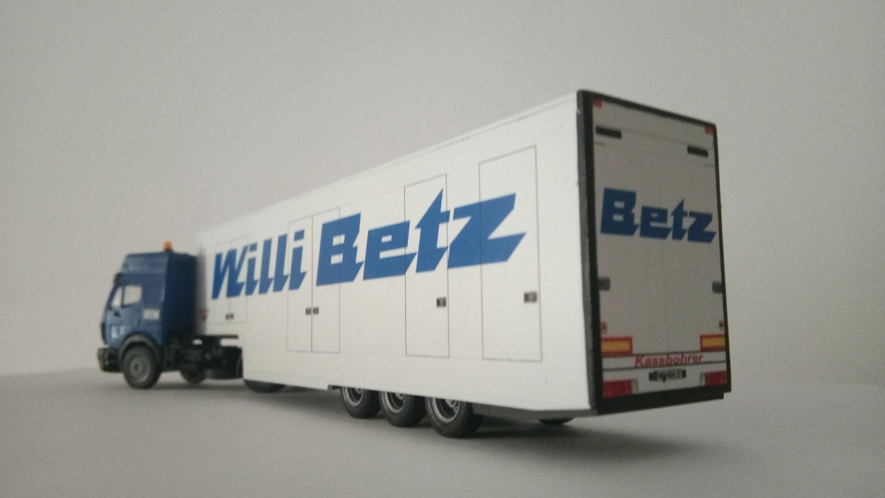 Macht (7945)