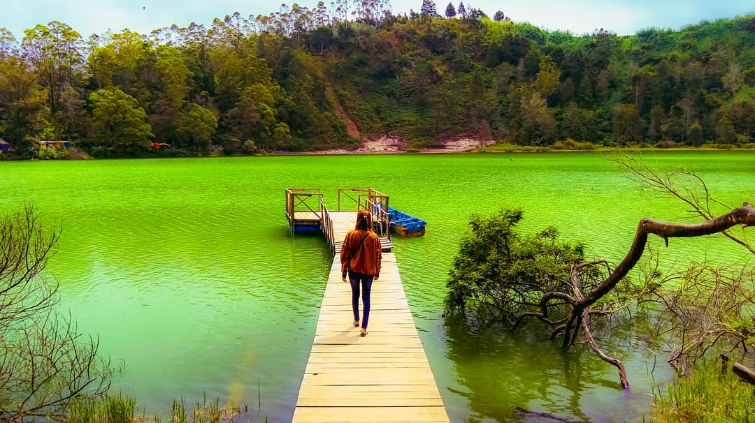 Telaga Warna Dieng