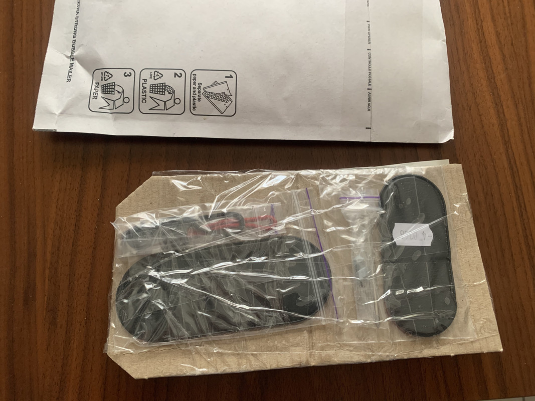 E7F9A2FE-736C-4E40-A5D5-2BC40DD7DB30