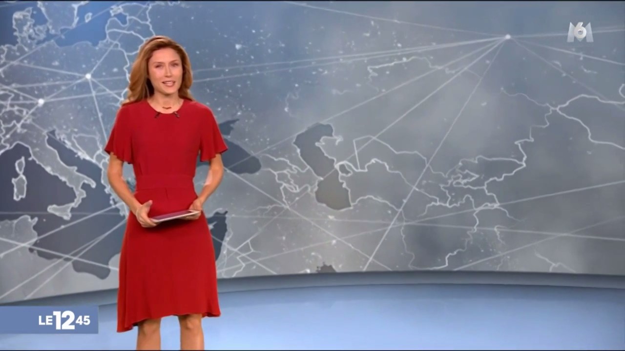 Diane Douzillé 251217.mp4_snapshot_01.57_[2017.12.26_00.23.55]
