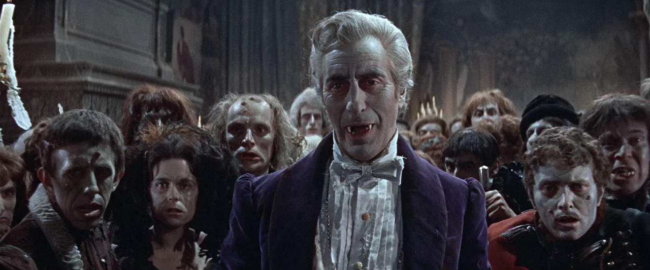 LA DANZA DE LOS VAMPIROS.mkv_snapshot_01.40.33.938