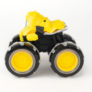 Transformers-Monster-Treads-Bumblebee-002