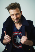 Chris-Evans-superficial-guys-41