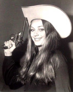 genevieve-grad-a60