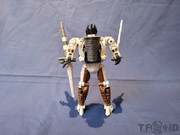 War-For-Cybertron-Maximal-Grimlock-05