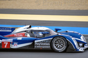 24 HEURES DU MANS YEAR BY YEAR PART SIX 2010 - 2019 - Page 6 2011-LM-7-Alexander-Wurz-Anthony-Davidson-Marc-Gen-092