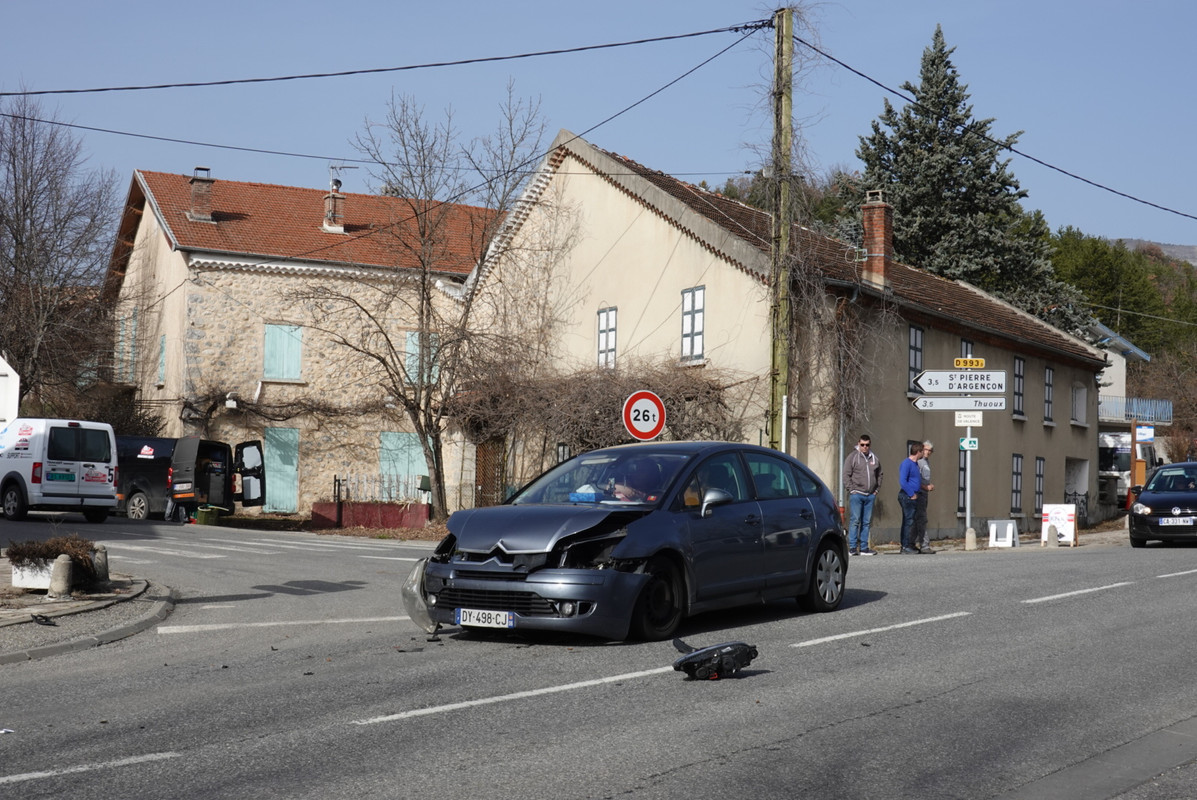 681D37F6-34C9-4E4A-985F-598B2C917A2B