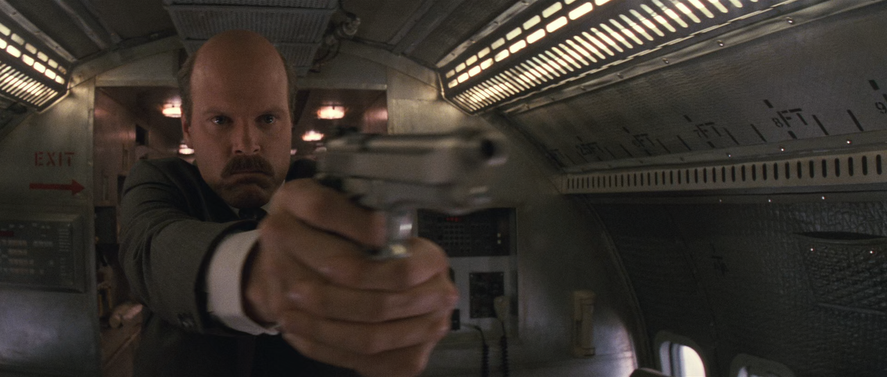 Cliffhanger (1993) RM4K + Extras (1080p BluRay x265 10bit AAC 5.1 r00t) [QxR]