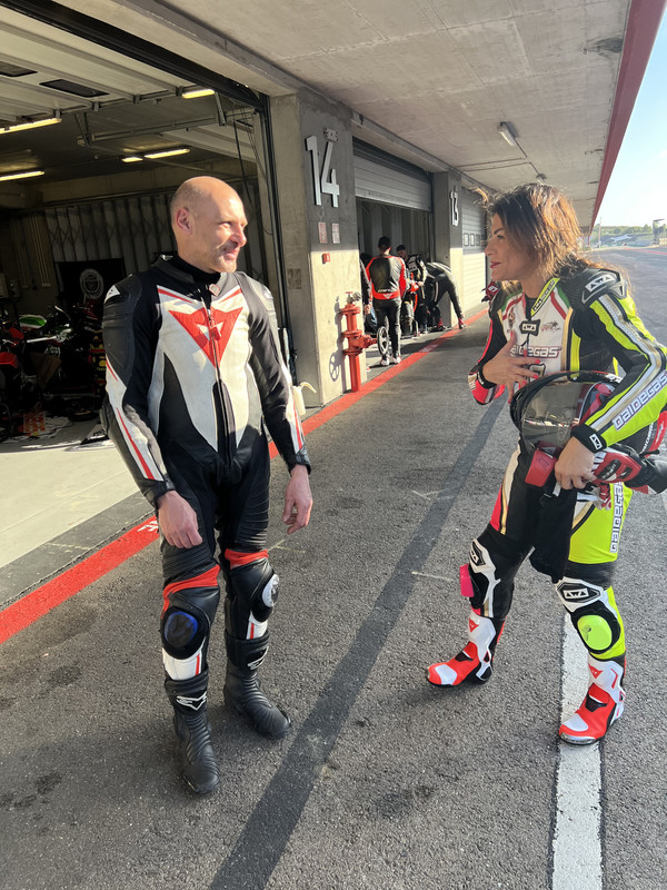 27DB4A56-98FA-4132-8CD4-7E500374F0E0