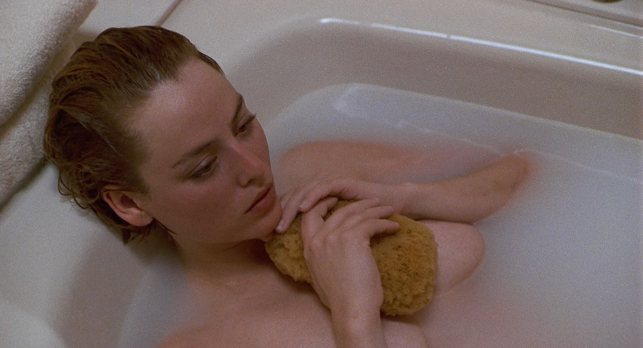 Candyman 1992 (1080p x265 10bit Tigole).mkv_snapshot_00.54.55_[2