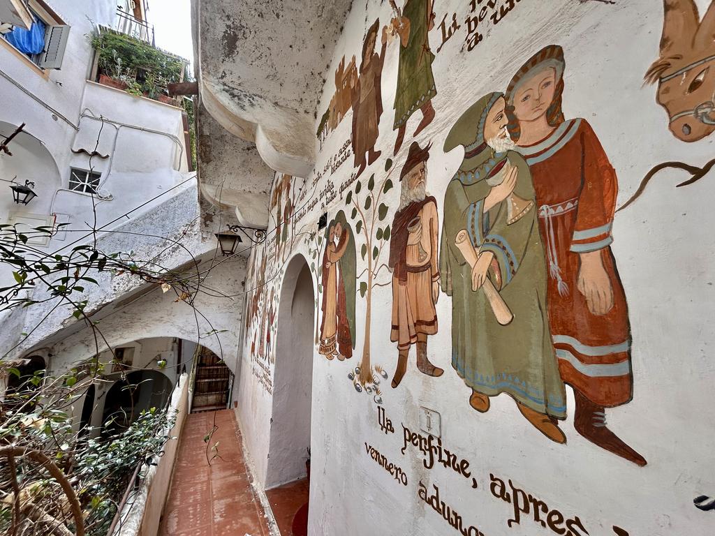 Жаркий сентябрь на побережье Тирренского моря. Жаркий сентябрь на побережье Тирренского моря.