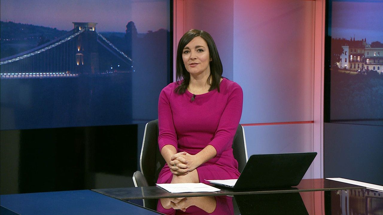 01.10 - 17.45.00 - ITV News West Country. News for Devon, Cornwall, S....ts_snapshot_14.54.875